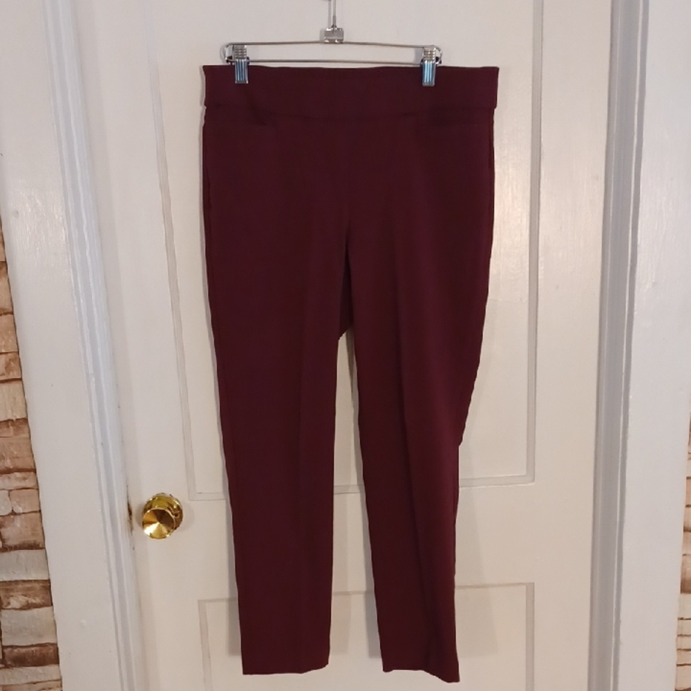 Women's Burgundy Pull On Pants Womes Size 12P Tummy Control